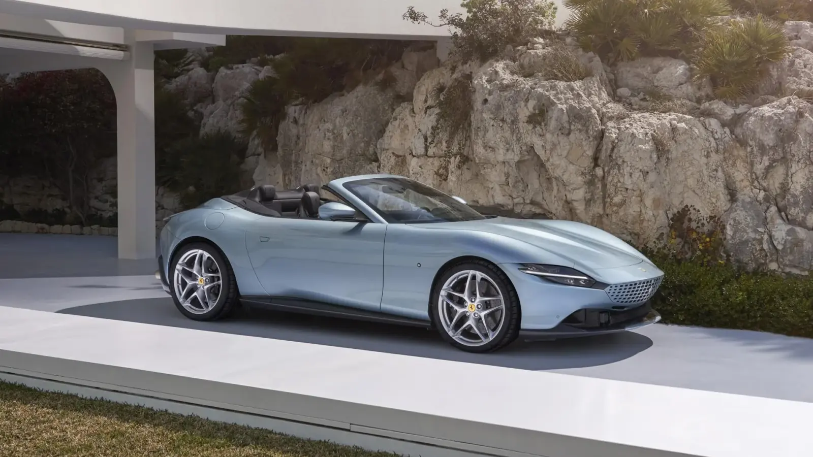 Ferrari Roma Spider Unveiled [w/video]