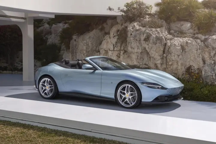Ferrari Roma Spider Unveiled [w/video]