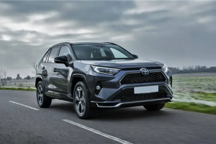 Toyota RAV4 PHEV Driven