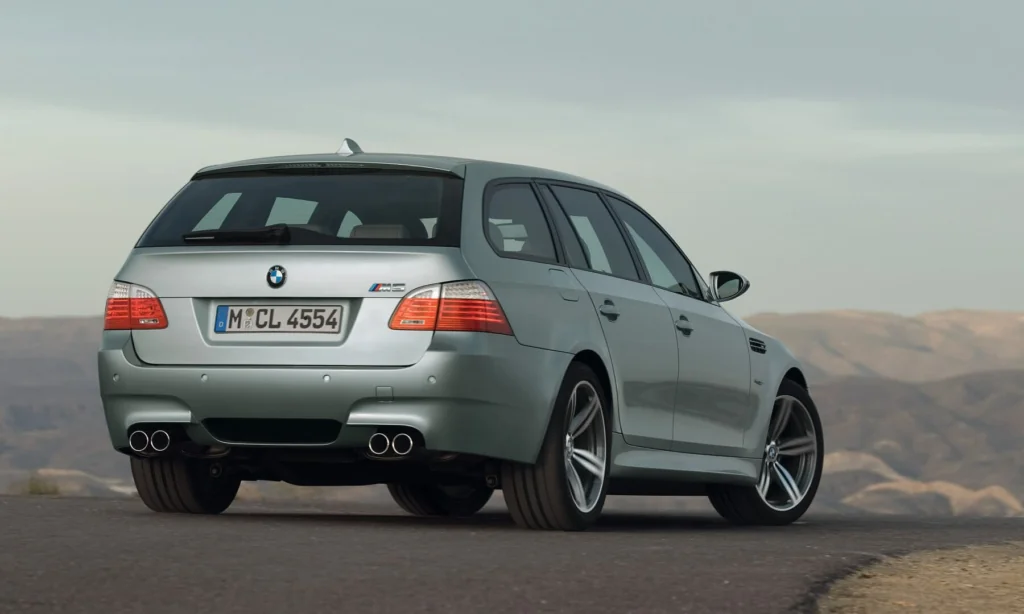 E61 BMW M5 Touring