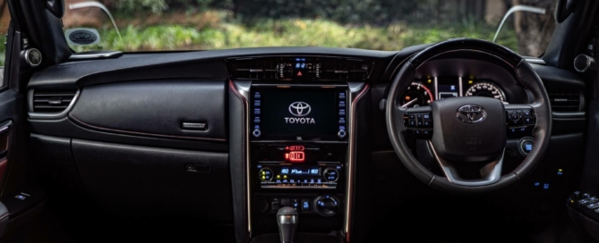 Facelifted Toyota Fortuner interior