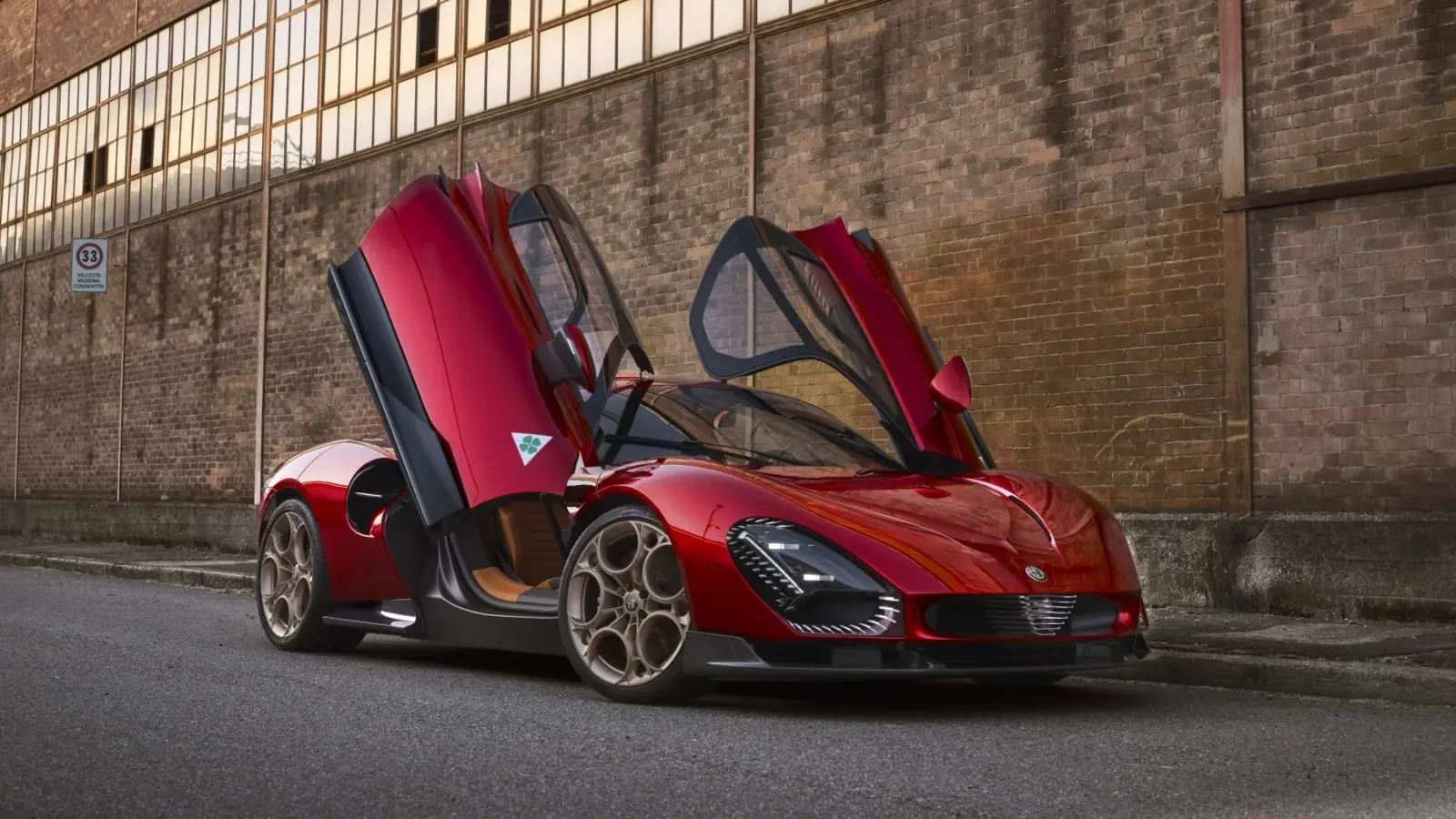 Alfa Romeo 33 Stradale Supercar Unveiled [w/video]