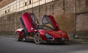 Alfa Romeo 33 Stradale Supercar Unveiled [w/video]