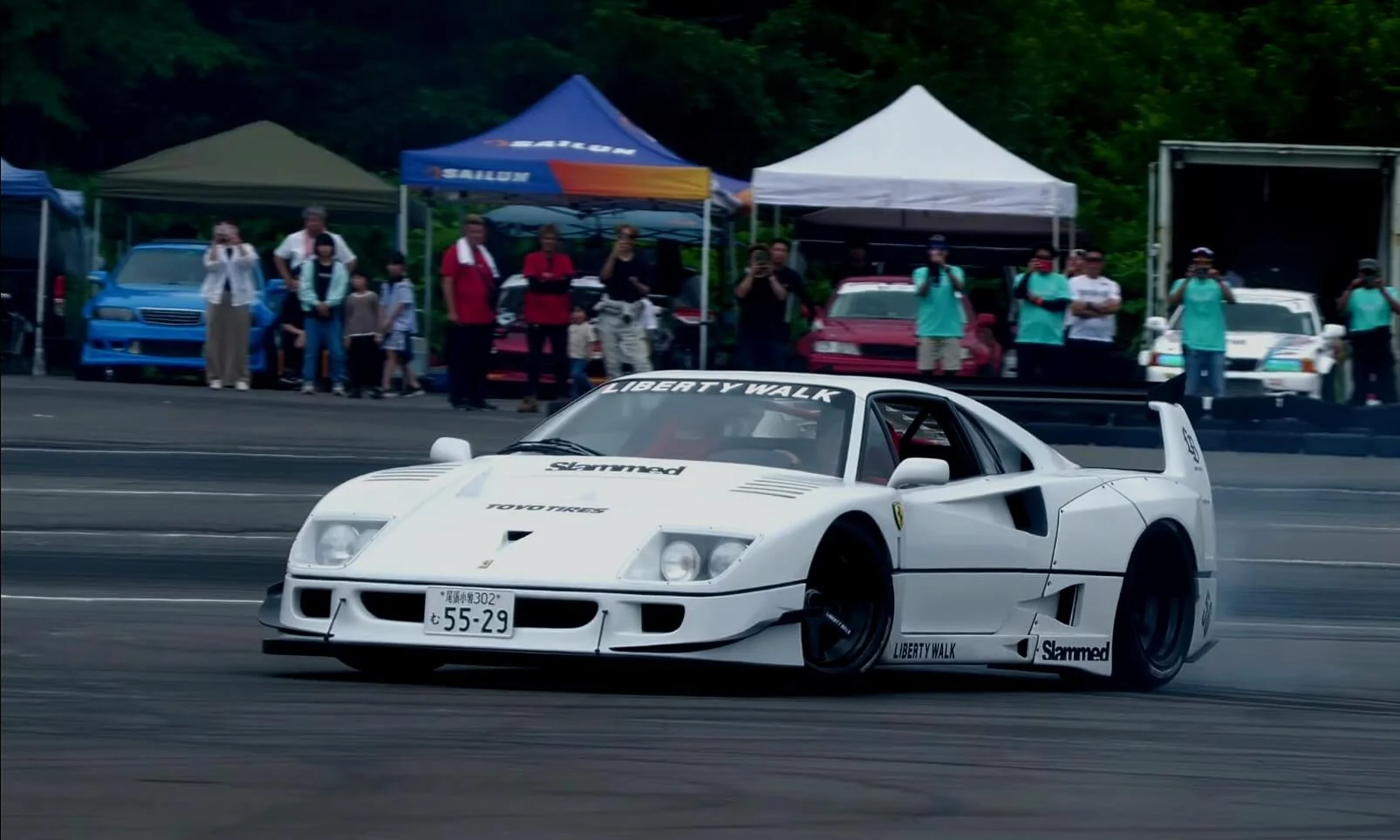 Liberty Walk F40 Drifting