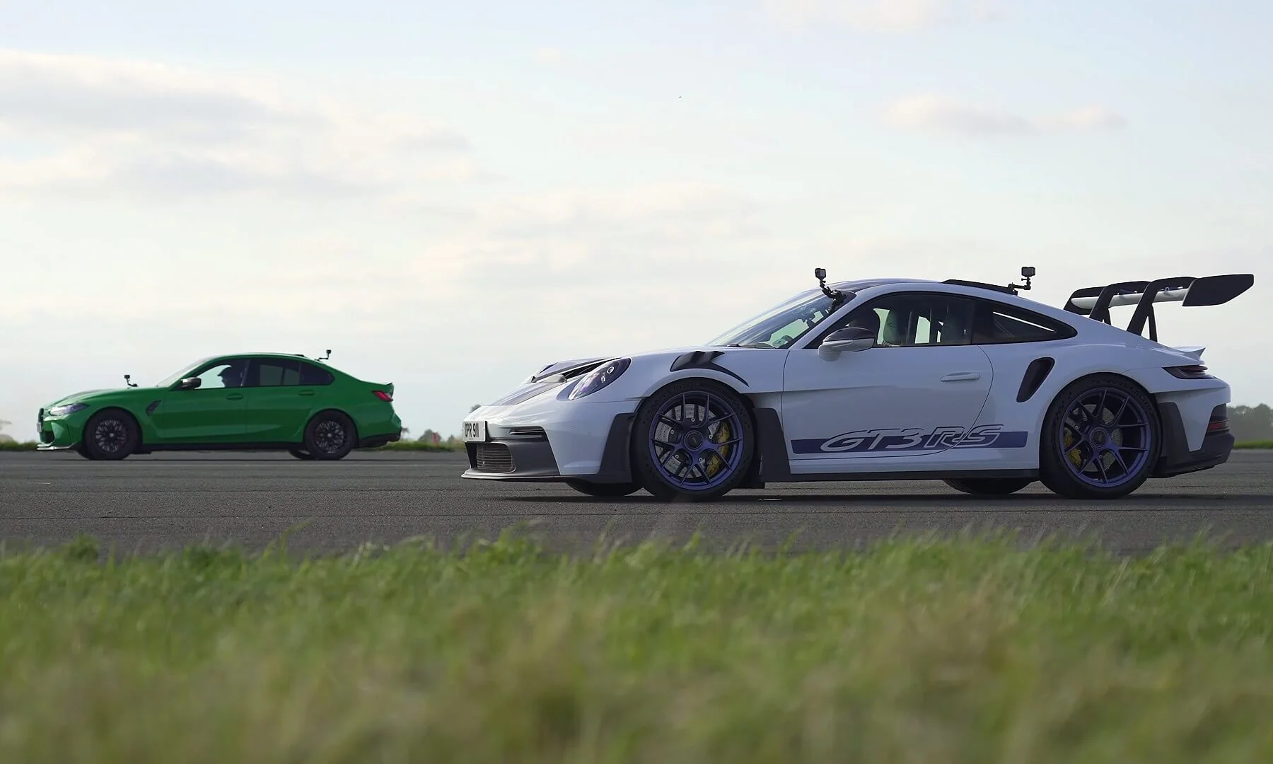 Porsche 911 GT3 RS vs BMW M3 CS Drag Race