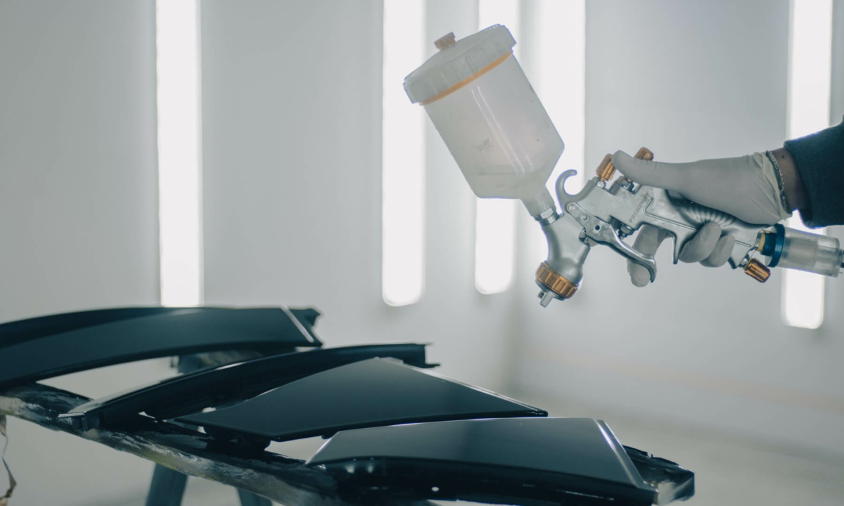 HVLP vs Conventional Spray Guns for Automotive Painting Which is