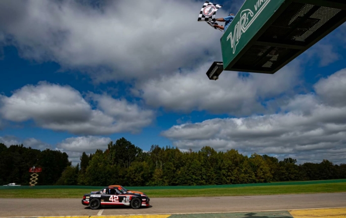 Spec Miata Race Ended In A Dead Heat