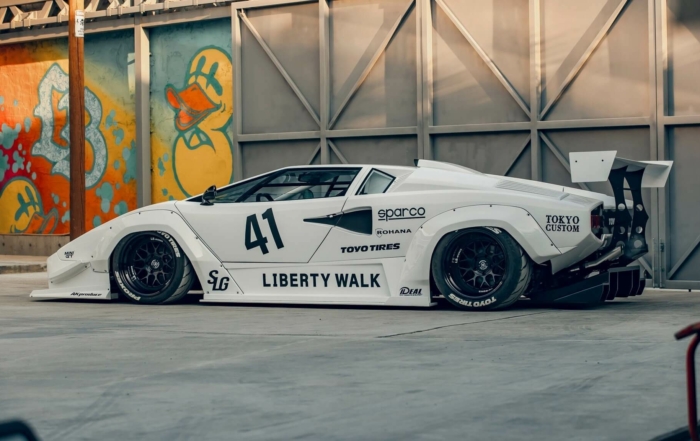 Liberty Walk Lamborghini Countach