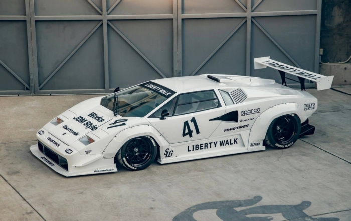 Liberty Walk Lamborghini Countach