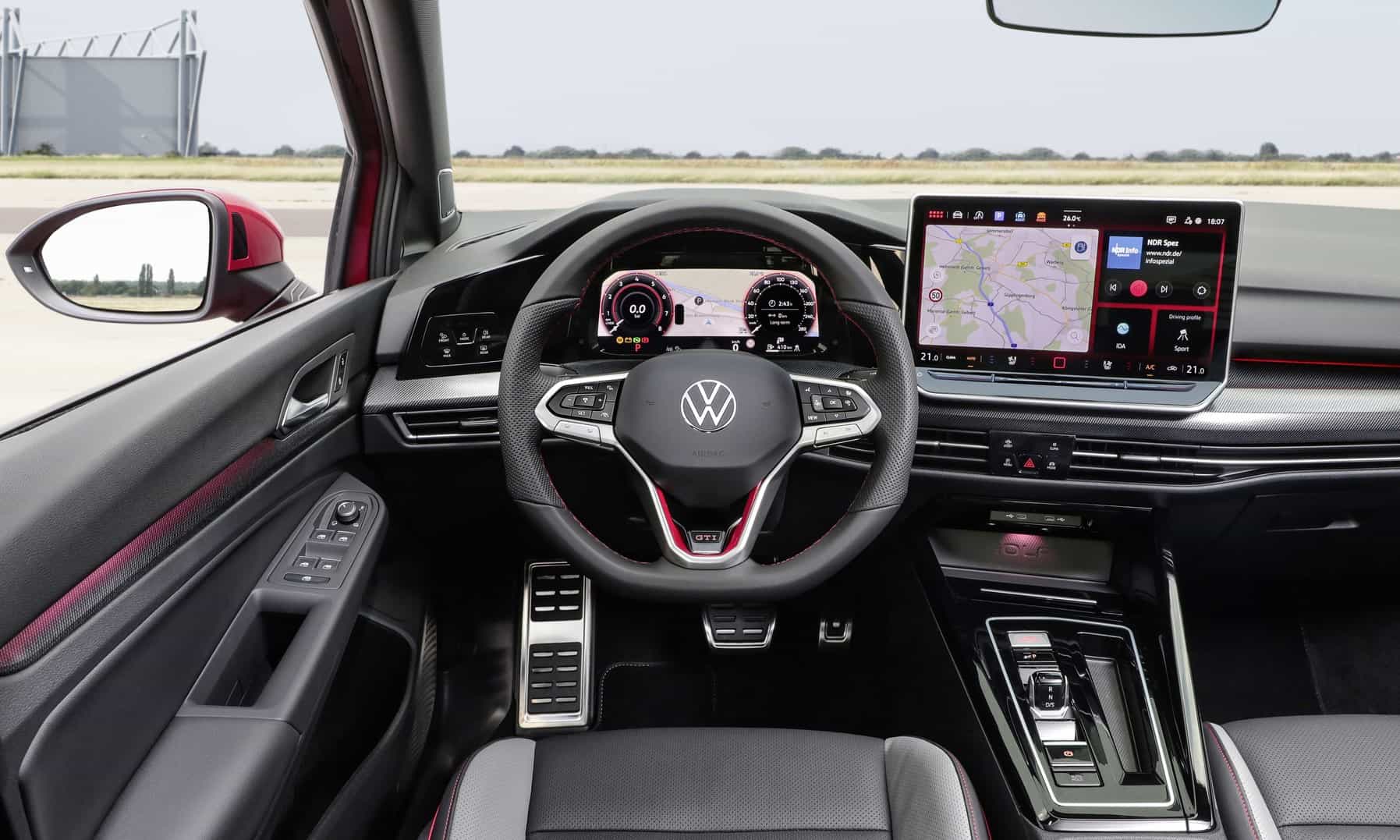 VW Golf Mk8.5 interior
