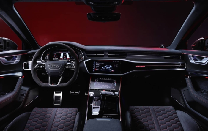 Audi RS6 Avant GT interior