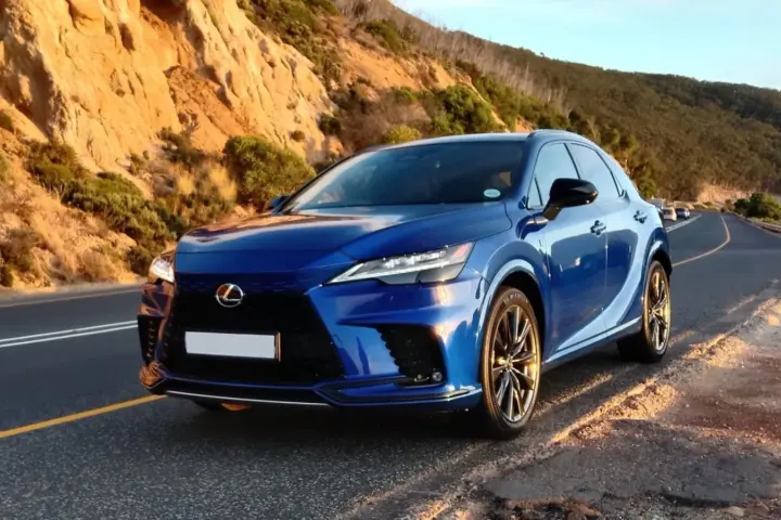 Lexus RX500h SUV Driven [video]
