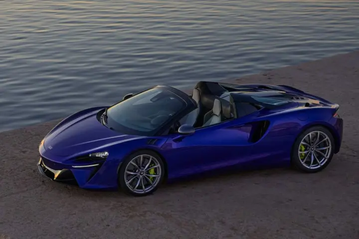 McLaren Artura Spider Unveiled