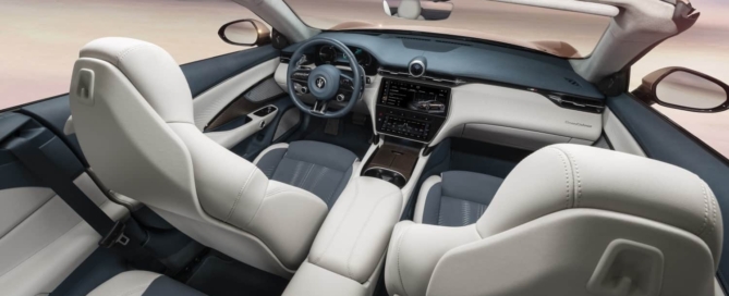 Maserati GranCabrio Folgore interior