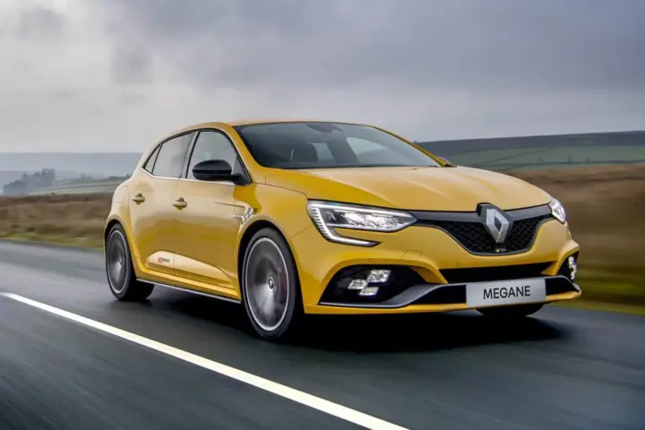 Renault Megane RS300 Trophy Driven – The End of an Era