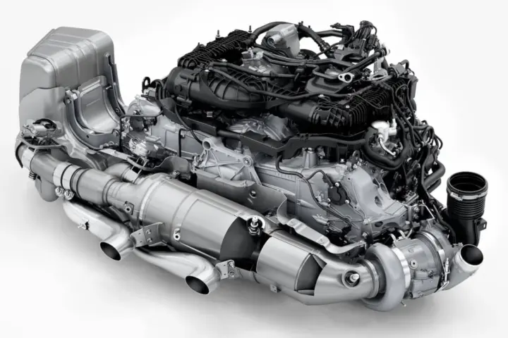 7 Facts About The Porsche 911 GTS Hybrid Engine