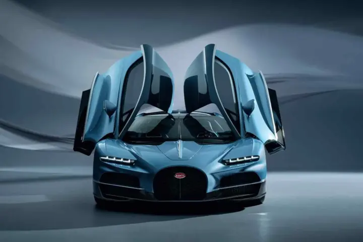 Bugatti Tourbillon Unveiled [w/video]