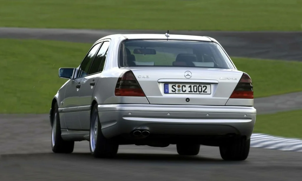Mercedes-Benz C43 W202 rear