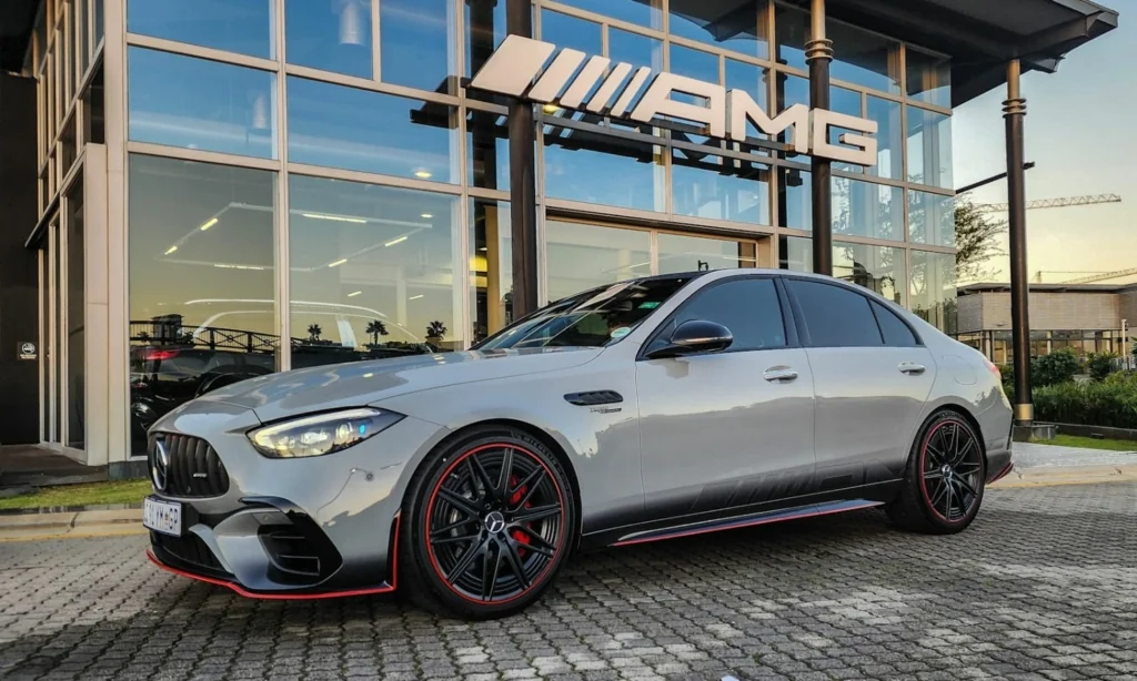 Mercedes-AMG C63S E-Performance F1 Edition