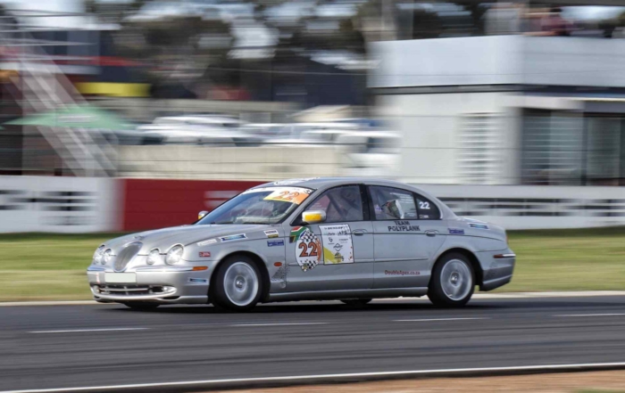 Double Apex Makes Endurance Racing Debut