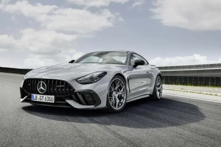 Track-Focused Mercedes-AMG GT63 Pro 4Matic+ Debuts [w/video]