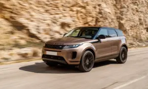 Range Rover Evoque P300e Dynamic HSE Driven