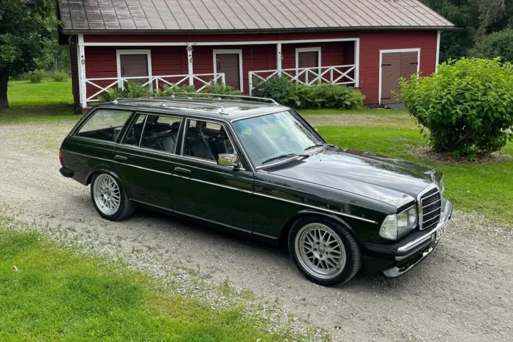 World’s Fastest Mercedes W123 Stationwagon