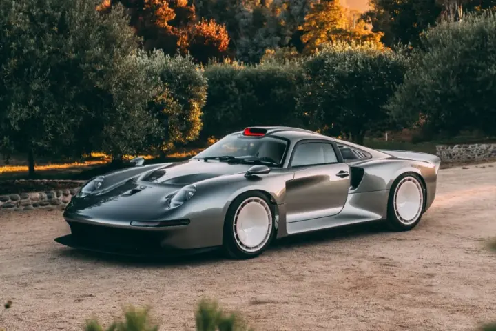 Tuthill Unveils Limited Edition GT One