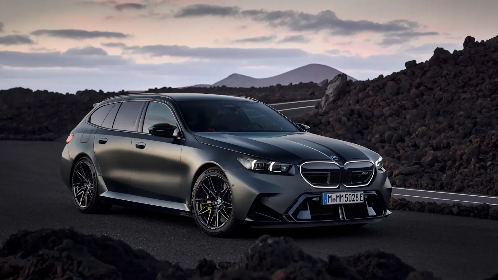 All-New BMW M5 Touring Debuts