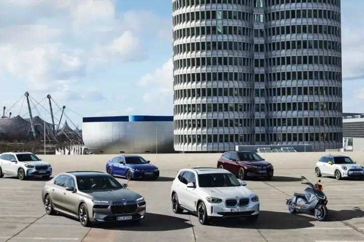 What You Should Know About BMW’s Electrification Strategy