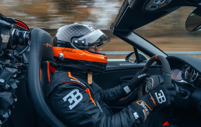 Bugatti Mistral Sets New World Record