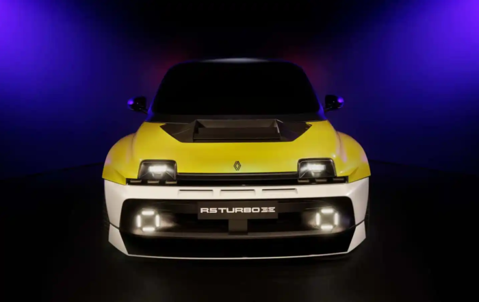 Renault 5 Turbo 3E front