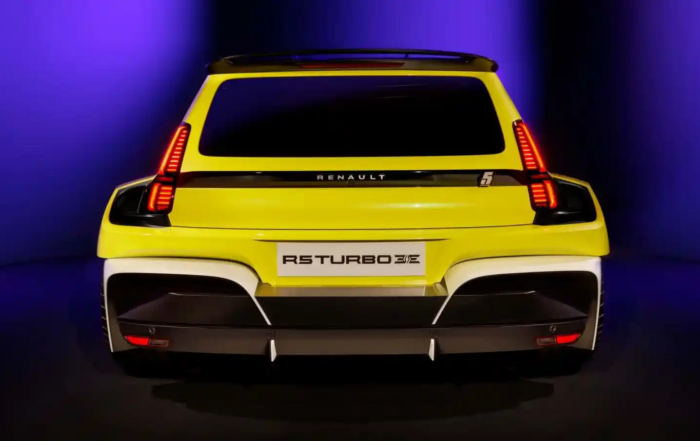 Renault 5 Turbo 3E rear