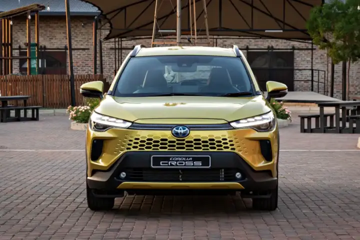 Toyota Corolla Cross 1,8 XR HEV Driven