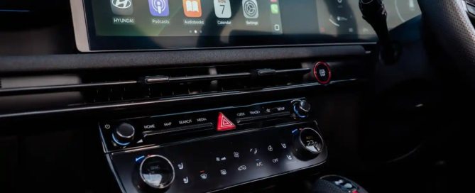 Refreshed Hyundai Tucson HVAC controls