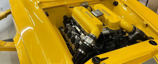 Alfarrari engine bay