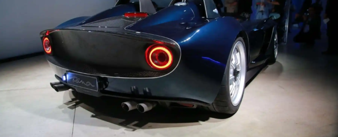 Automobili Mignatta Rina rear