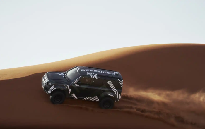 Land Rover Defender D7X-R Prototype