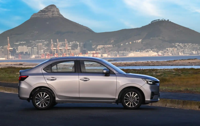 New Honda Amaze Sedan profile