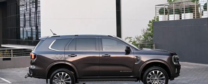 Ford Everest Platinum profile