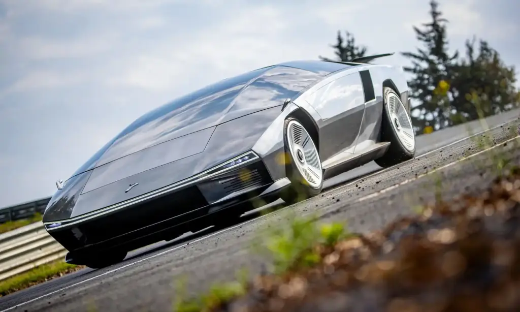 Peralta S is a Bespoke Supercar by Famed Italian Designer