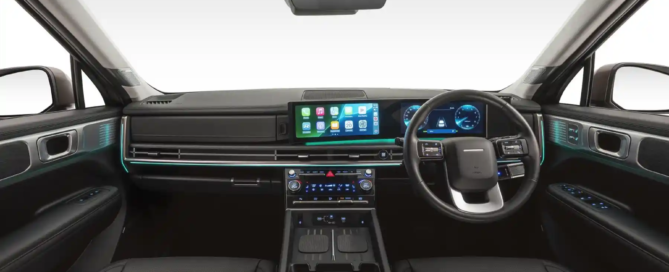 Santa Fe Hybrid interior