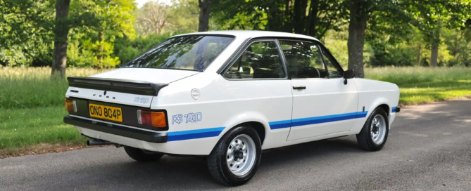 Ford Escort RS1800 rear