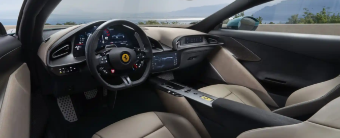Ferrari Amalfi interior