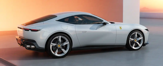 Ferrari Amalfi side