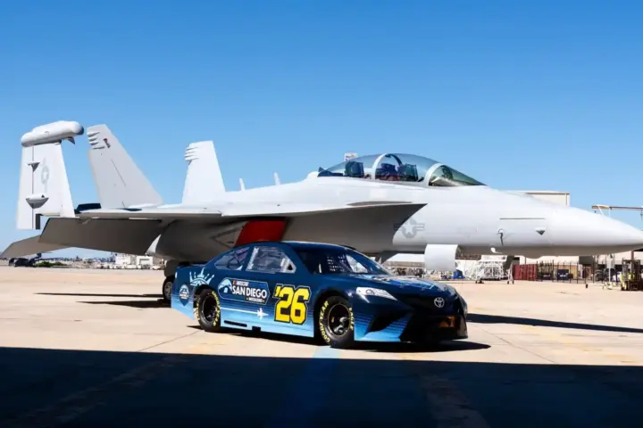 Nascar Meets Top Gun Ahead of Naval Base Race [video]