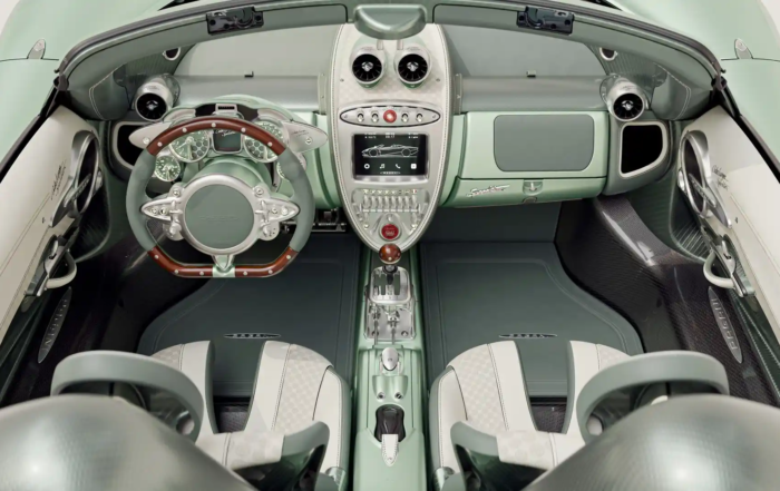 Pagani Huayra Codalunga Speedster interior