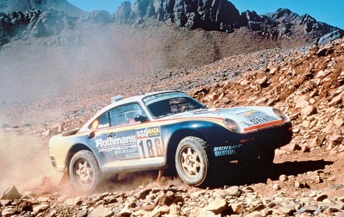 Porsche 959 wins the Dakar Rally