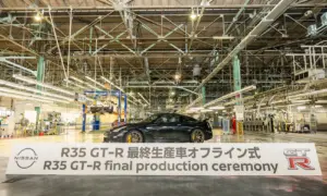 Final Nissan GT-R R35 Rolls of Production Line