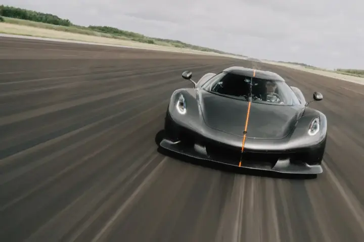 Koenigsegg Re-Takes 0-400 km/h-0 Record [w/video]